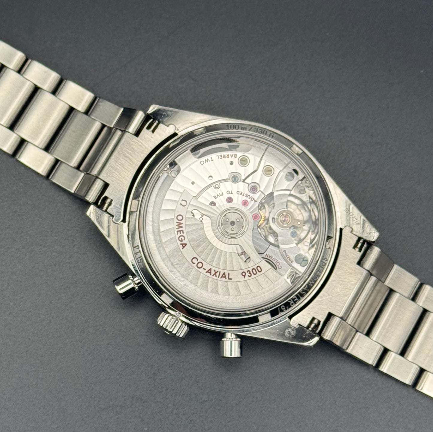 OMEGA Speedmaster 57