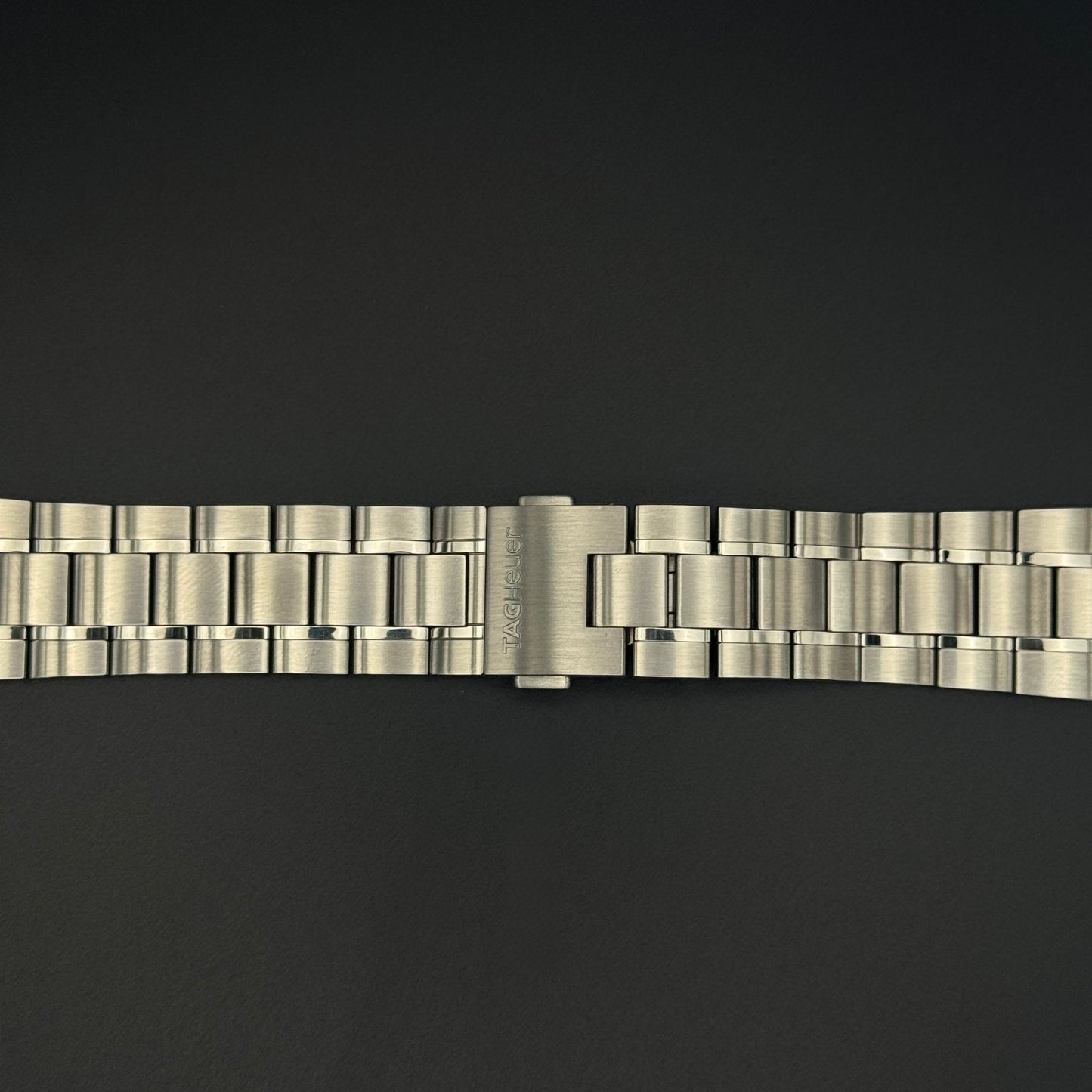 TAG HEUER Carrera