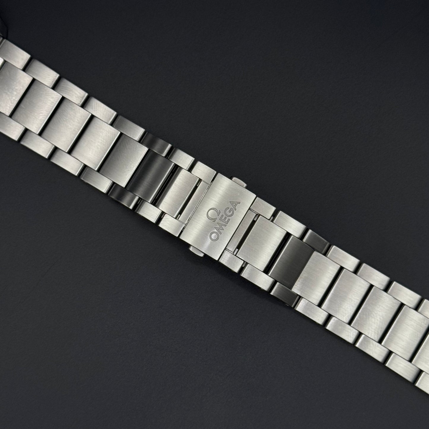 OMEGA Railmaster