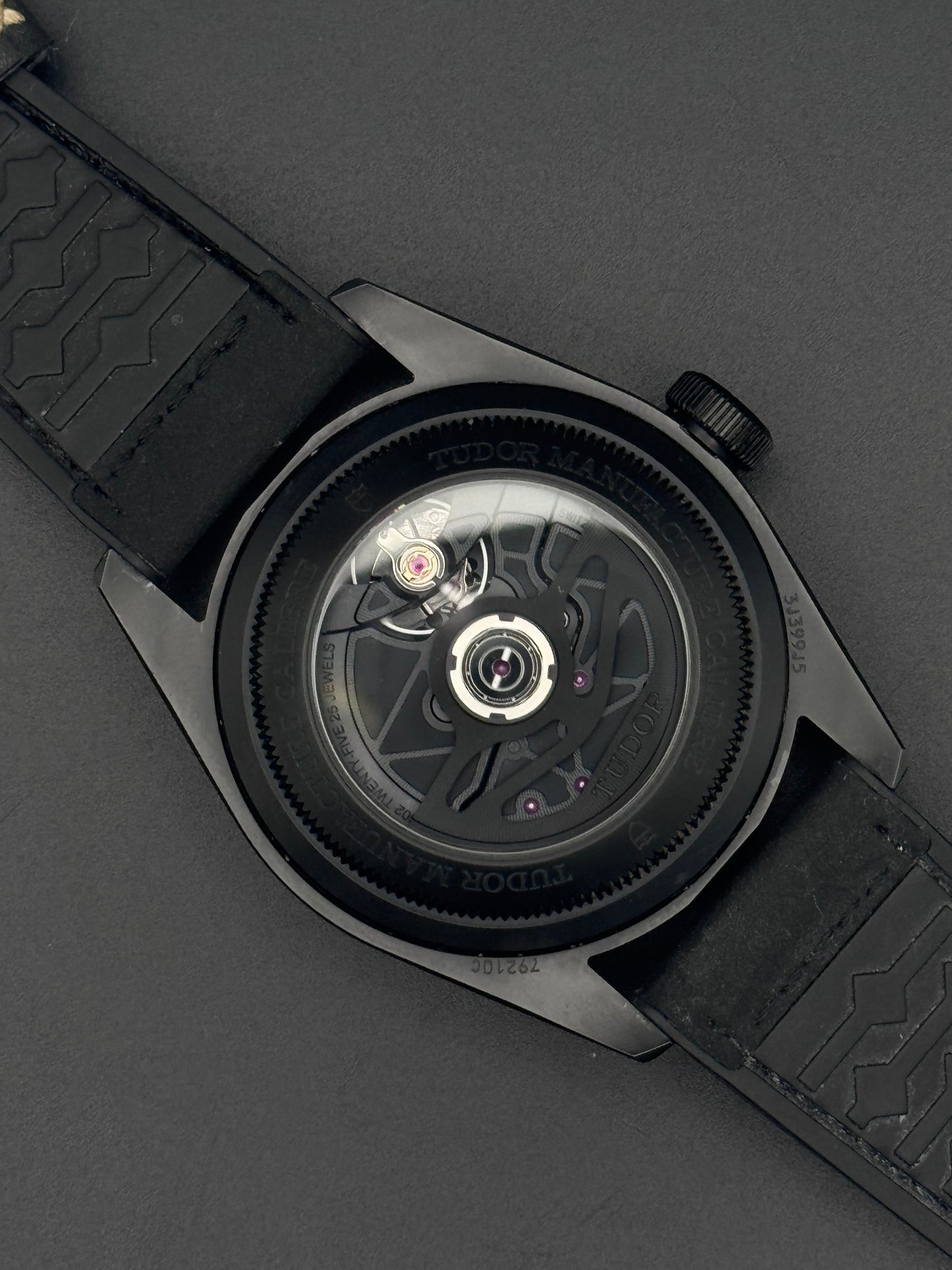 TUDOR Black Bay Ceramic