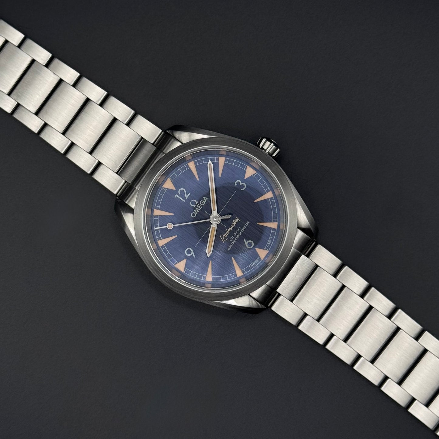 OMEGA Railmaster