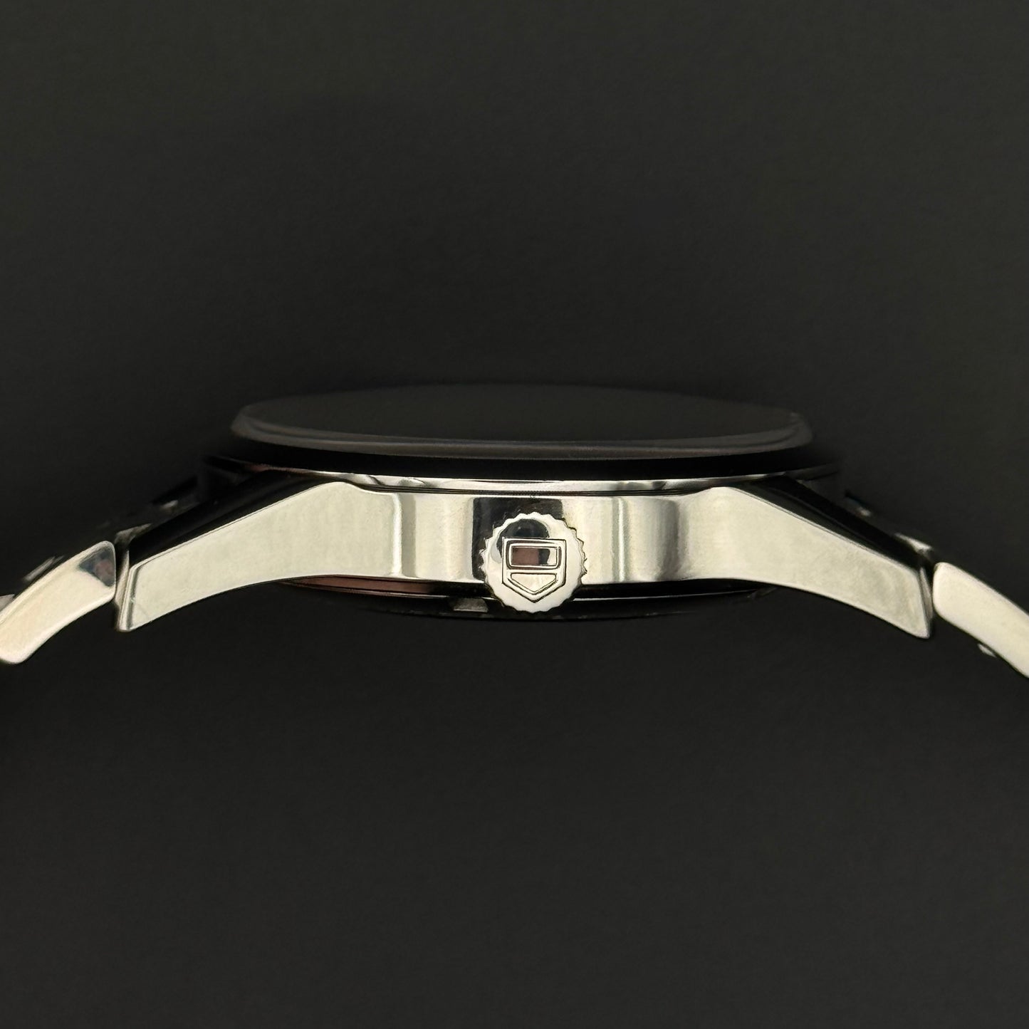 TAG HEUER Carrera Date