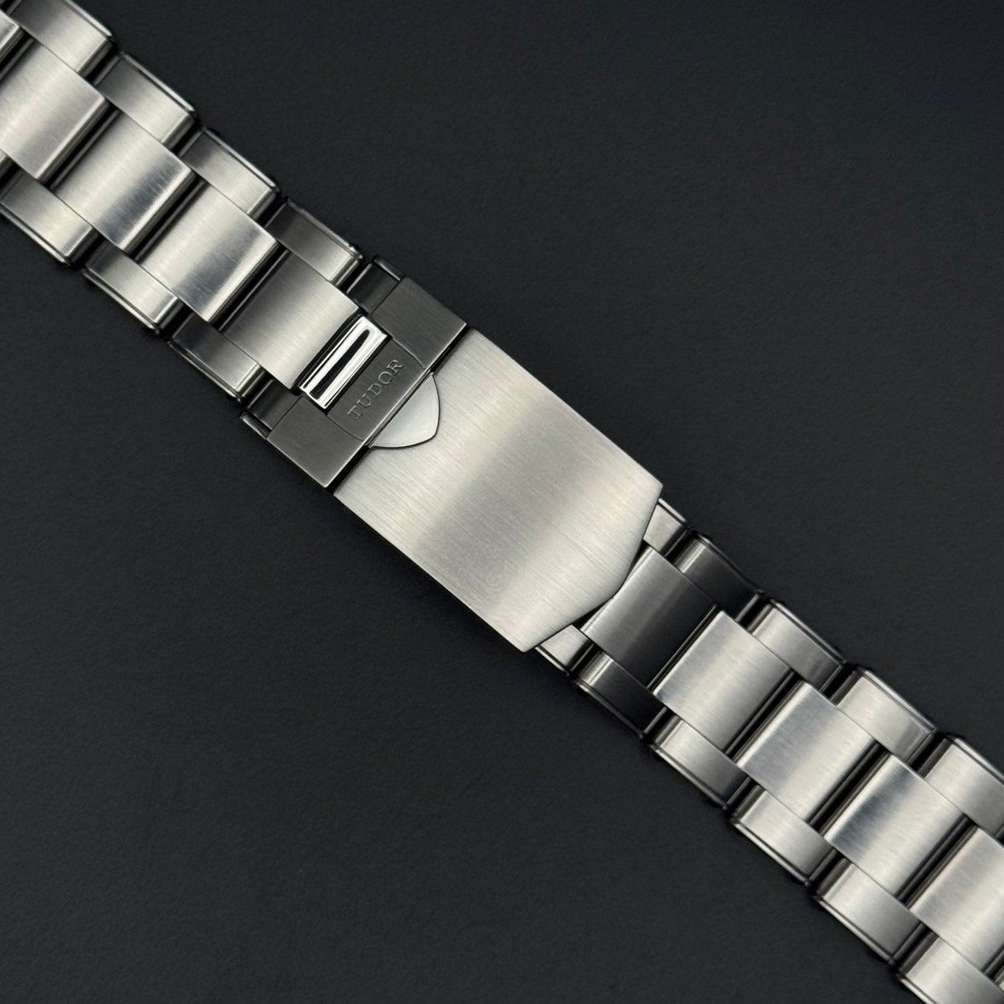 TUDOR Black Bay Chrono