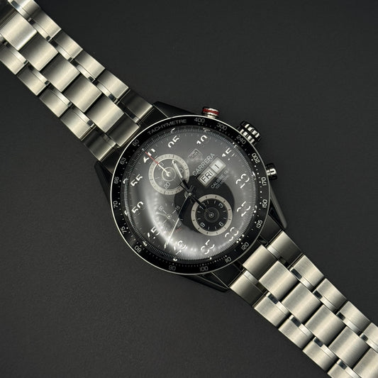 TAG HEUER Carrera