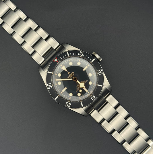 TUDOR Black Bay